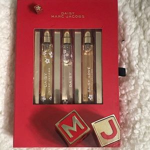 Marc Jacob’s Daisy Perfume set